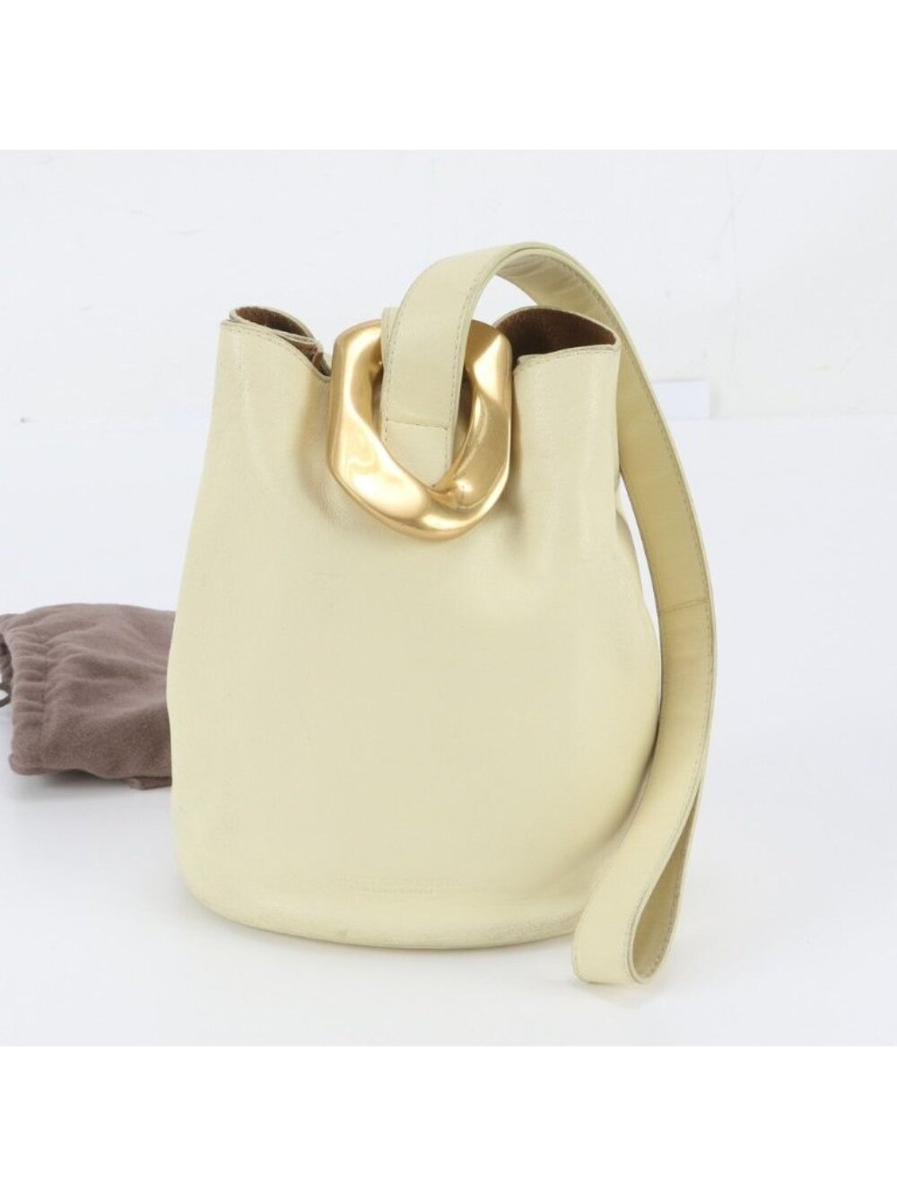 Bottega Veneta Small Drop Leather Handbag